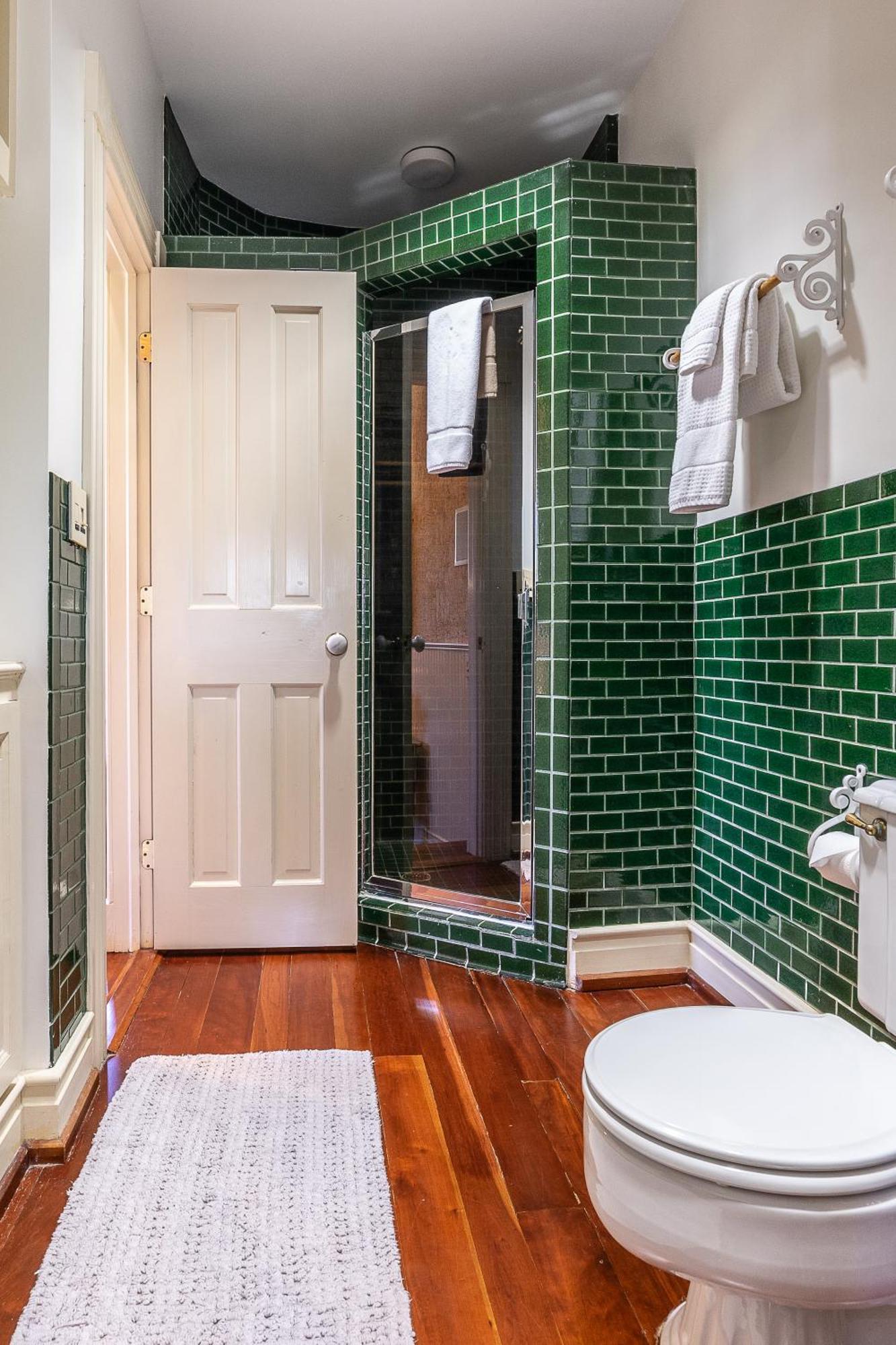 ホテル Stonegate レキシントン 部屋 写真